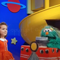 Elmo S2Ep7 Sophie Fatu