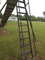 D Series Freestanding