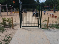 gate