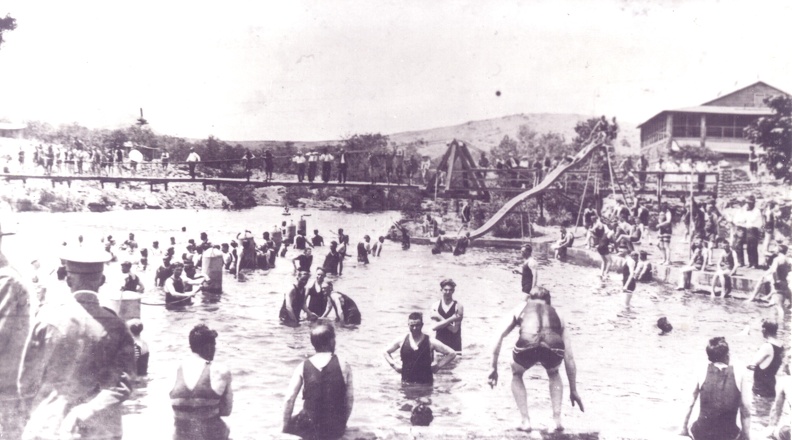 Med-Park-Bath-Lake-1910-1920