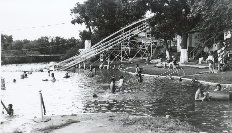 Med-Park-Bath-Lake-1950s