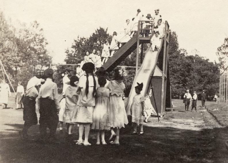 1918 American Coaster Slide