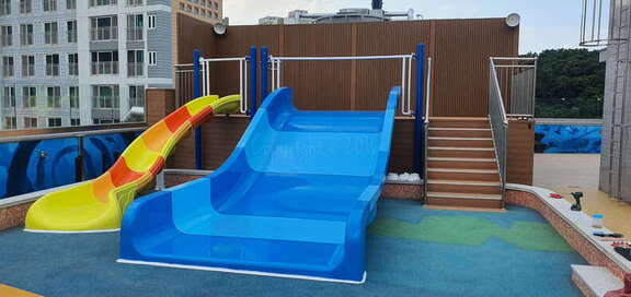 Open and Wide Bedway