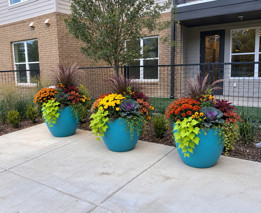 6697 Fiberglass Planters